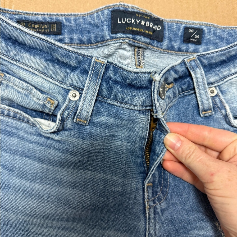 Lucky Brand Blue Lolita Skinny Floral Embroidered Denim 00/24 Ankle Jeans - Picture 4 of 11